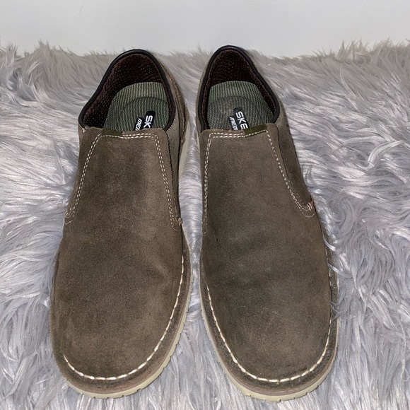 Skechers Other - Sketchers- suede slip on good condition